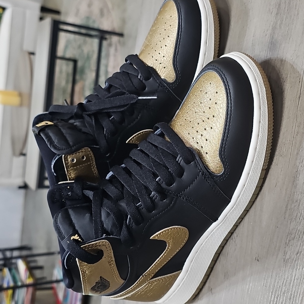 Nike AiR jordan 1 Retro High OG New In Replacement Box No Lid) Womans Sz 7.5 - Picture 7 of 8